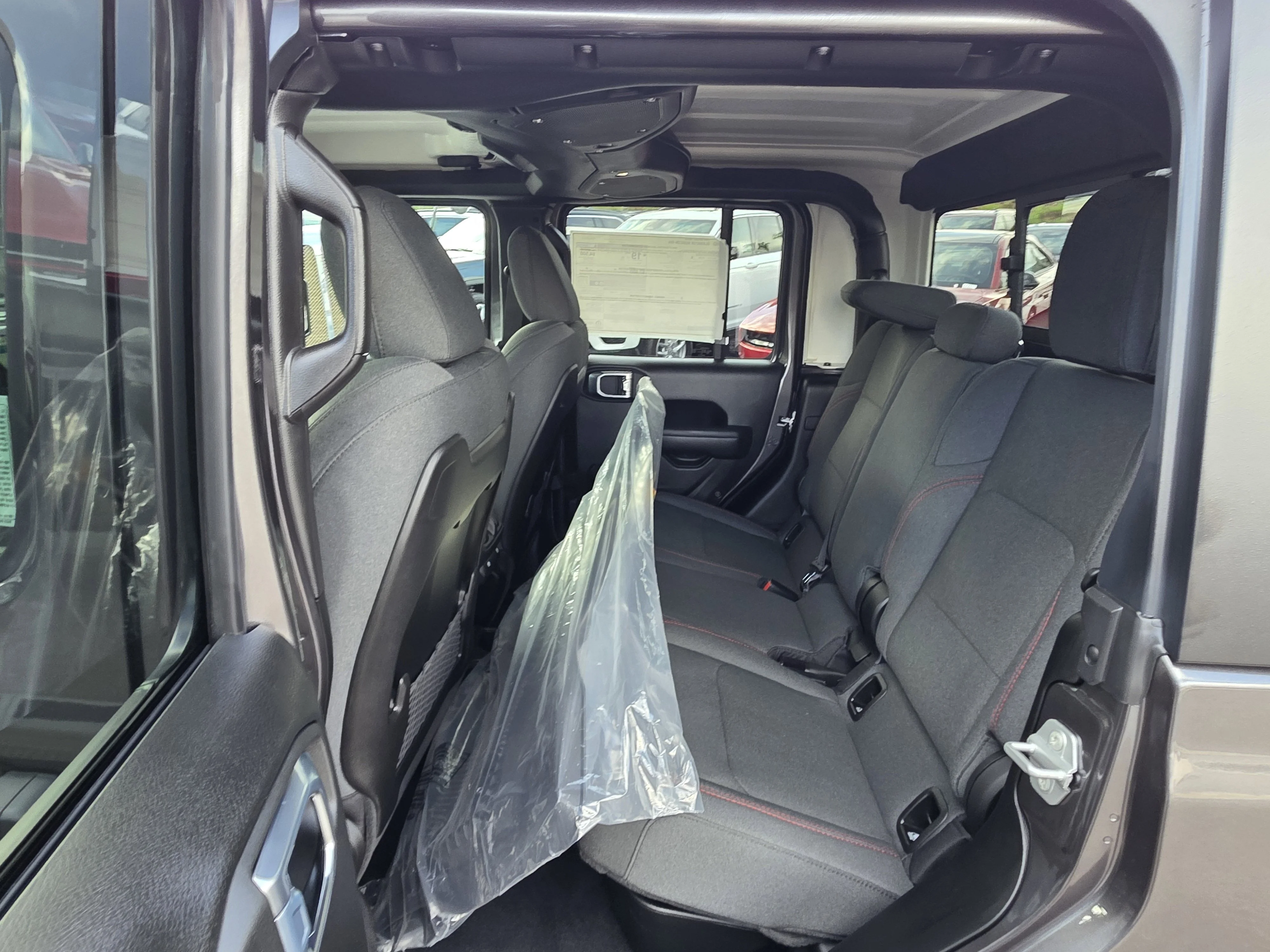 New 2026 Crystal Metallic Jeep Rubicon image 18