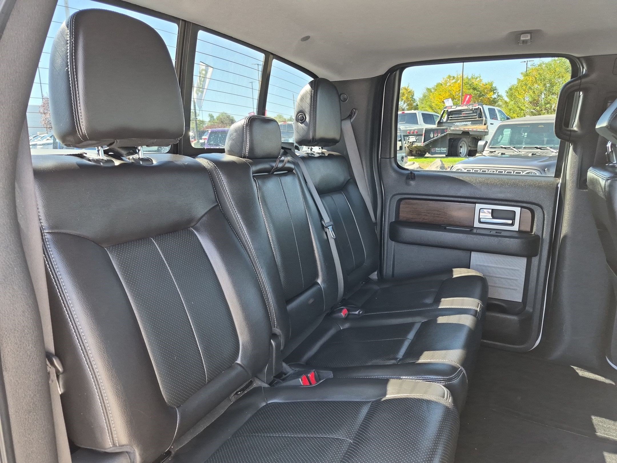 Used 2013 White Ford XL image 32