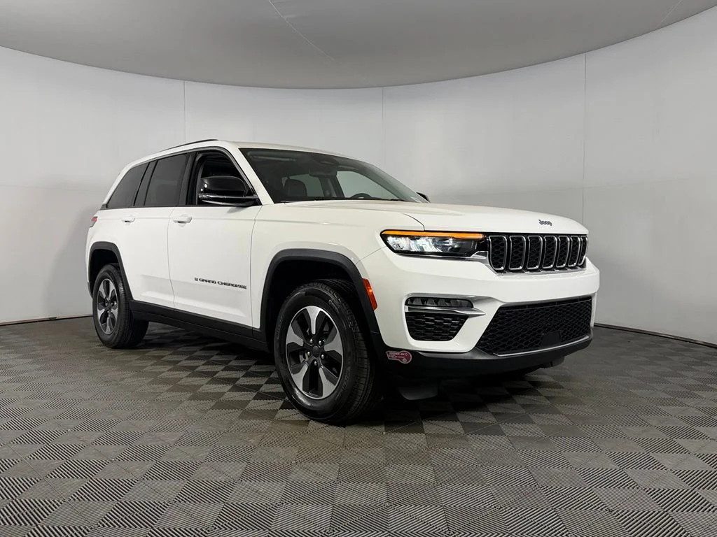 Certified Used 2023 White Jeep 4xe image 4