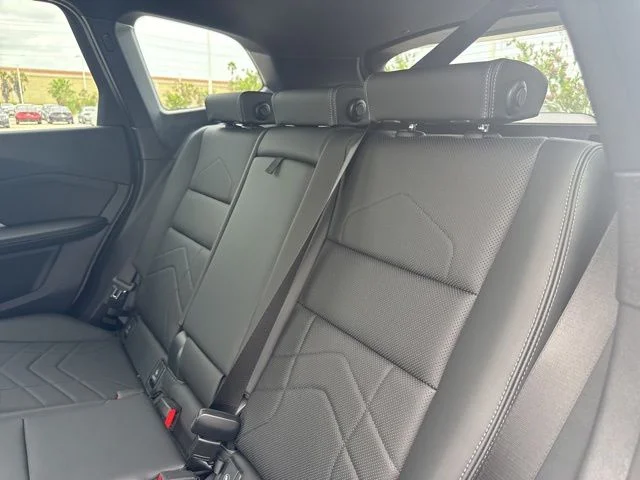 New 2026 Dune Grey Metallic BMW xDrive28i image 15