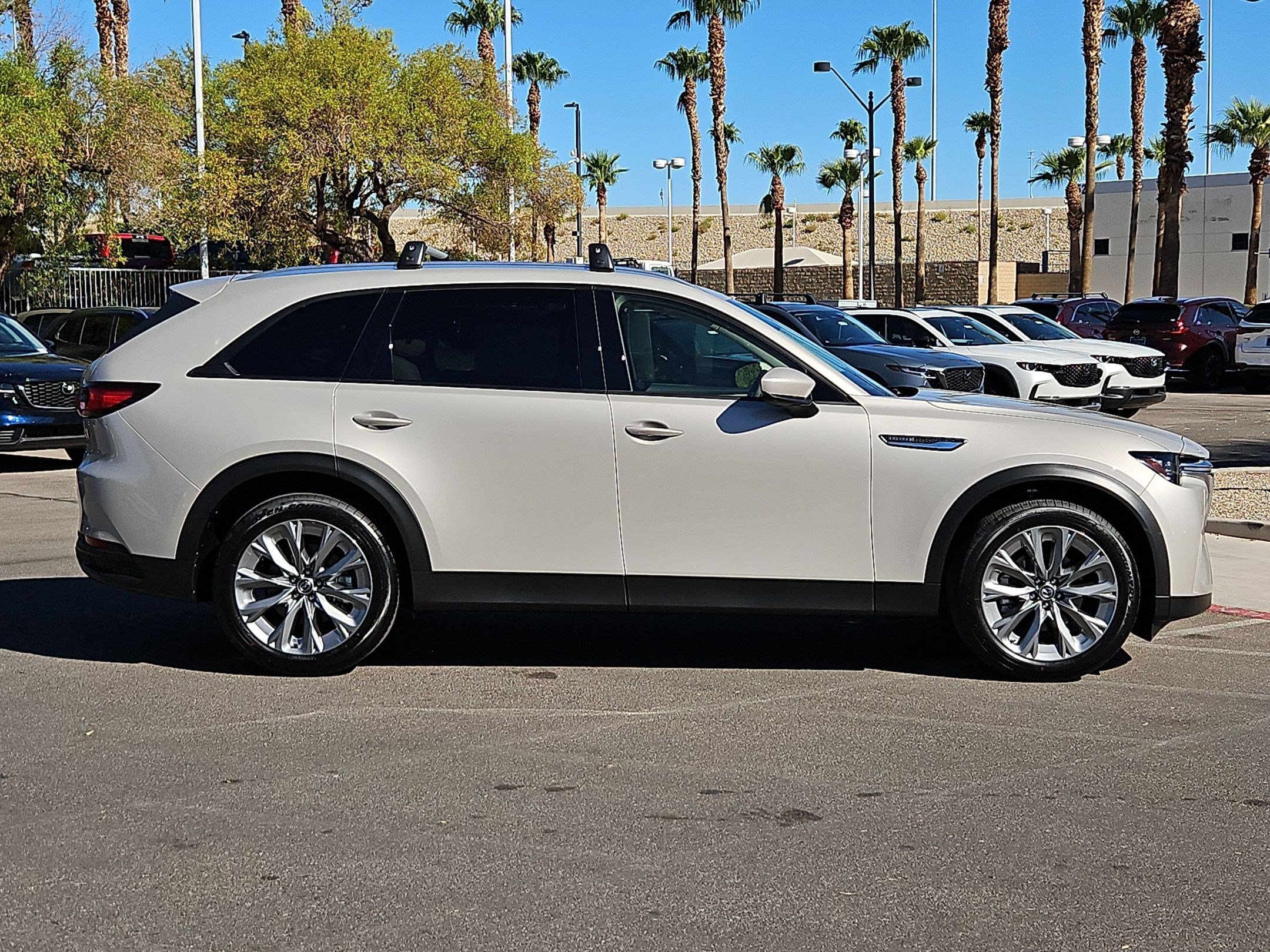 New 2026 Platinum Quartz Mazda Preferred image 7