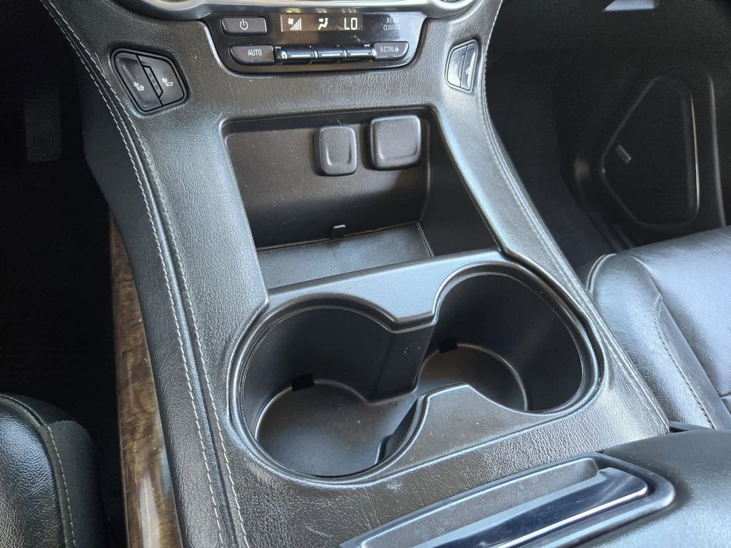 Used 2020 Blue Chevrolet LT image 14