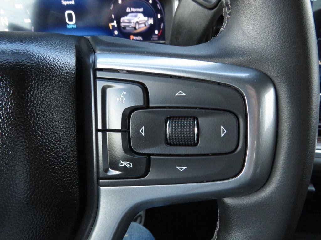 Used 2024 Summit White Chevrolet RST image 29
