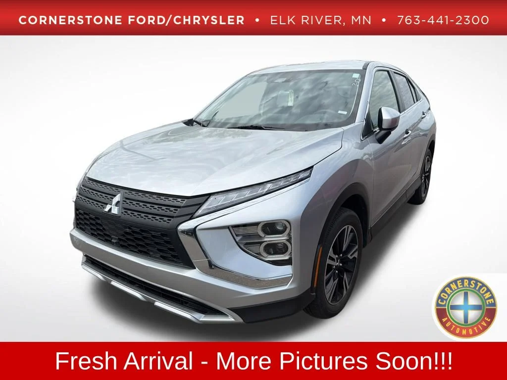 2024 Mitsubishi Eclipse Cross SE S-AWC's photo
