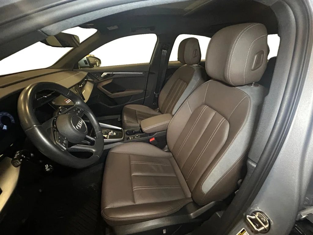 Used 2024 Florett Silver Audi 40 Premium image 9
