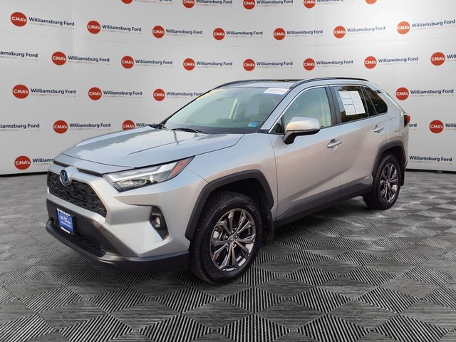 2022 Toyota RAV4 Hybrid XLE Premium