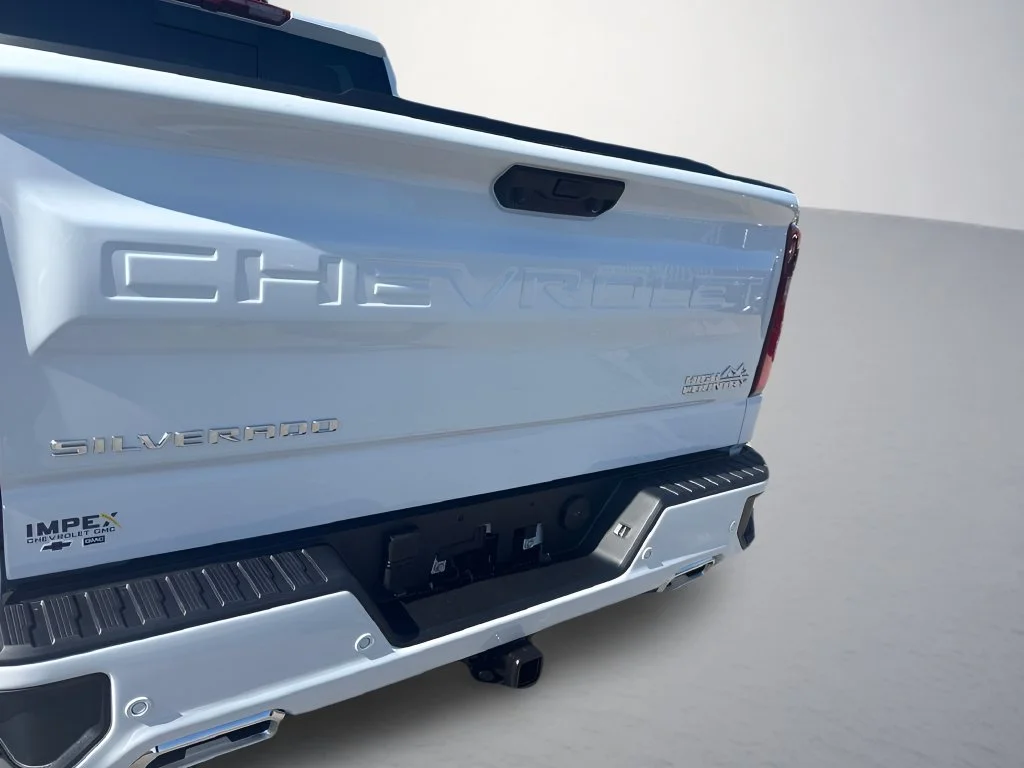 New 2026 White Chevrolet High Country image 36