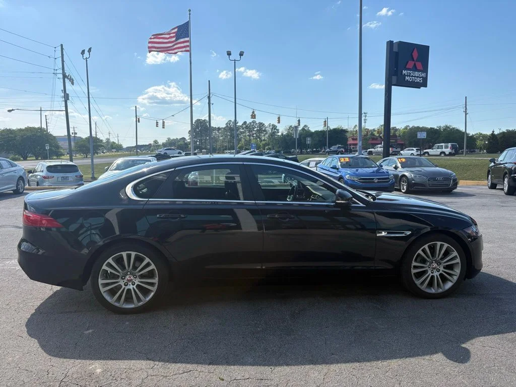2019 Jaguar XF Prestige - Photo 6