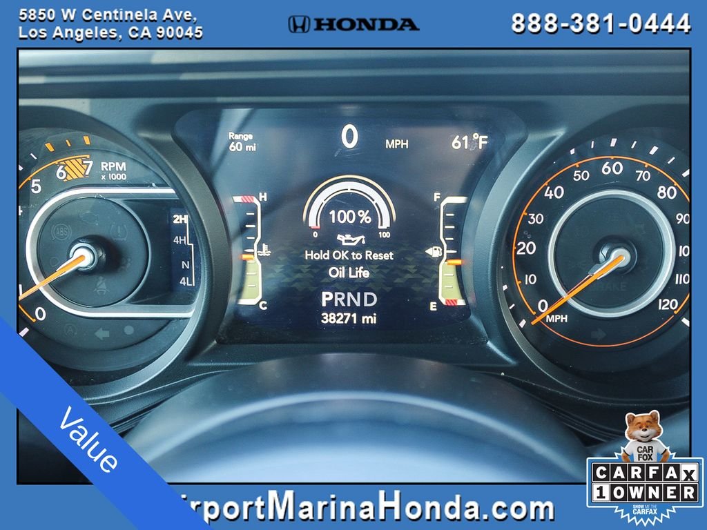 Used 2025 Crystal Metallic Jeep Rubicon image 26