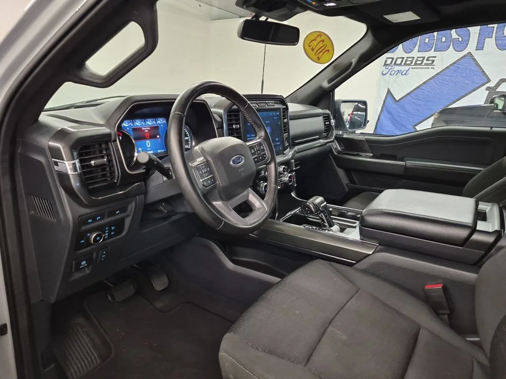 Certified Used 2023 Avalanche Ford XLT image 17