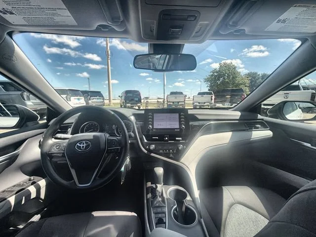 2024 Toyota Camry LE - Photo 19