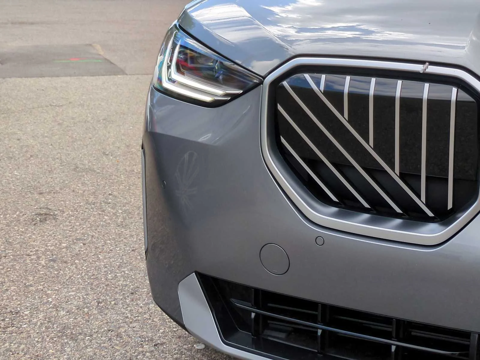 New 2026 Skyscraper Grey Metallic BMW 30 xDrive image 11