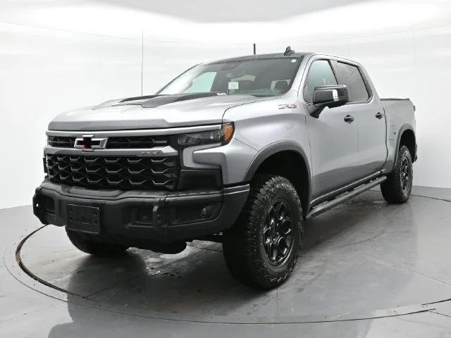 Used 2023 STERLING GRAY METALLIC Chevrolet ZR2 image 3