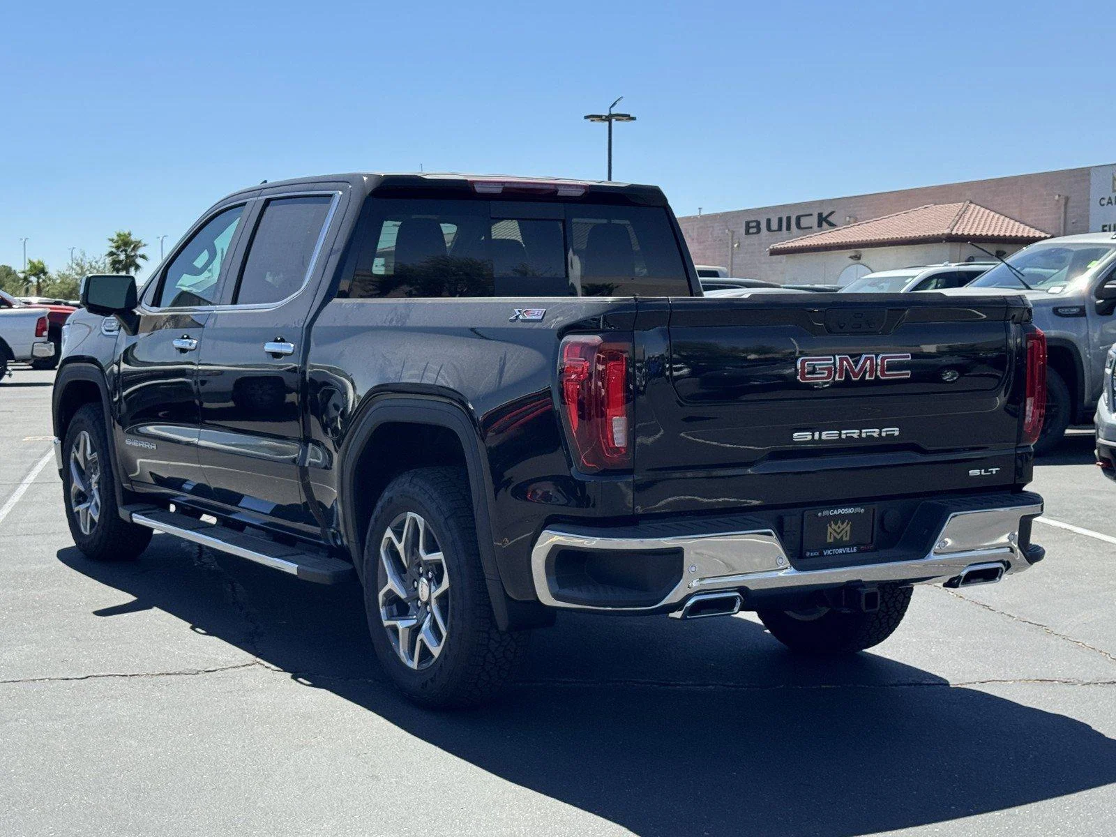 New 2026 Onyx Black GMC SLT image 4