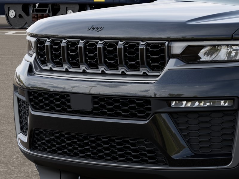 New 2026 Diamond Black Crystal Pearl-Coat Exterior Paint Jeep Limited image 37