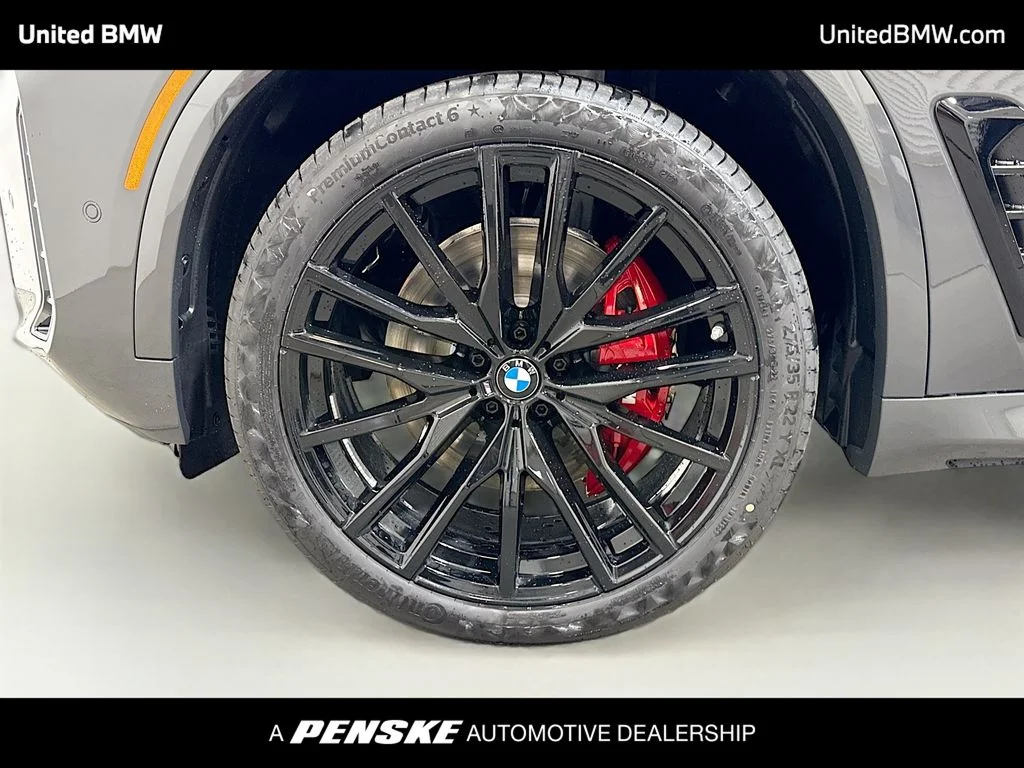 New 2026 Gray Metallic BMW xDrive40i image 2