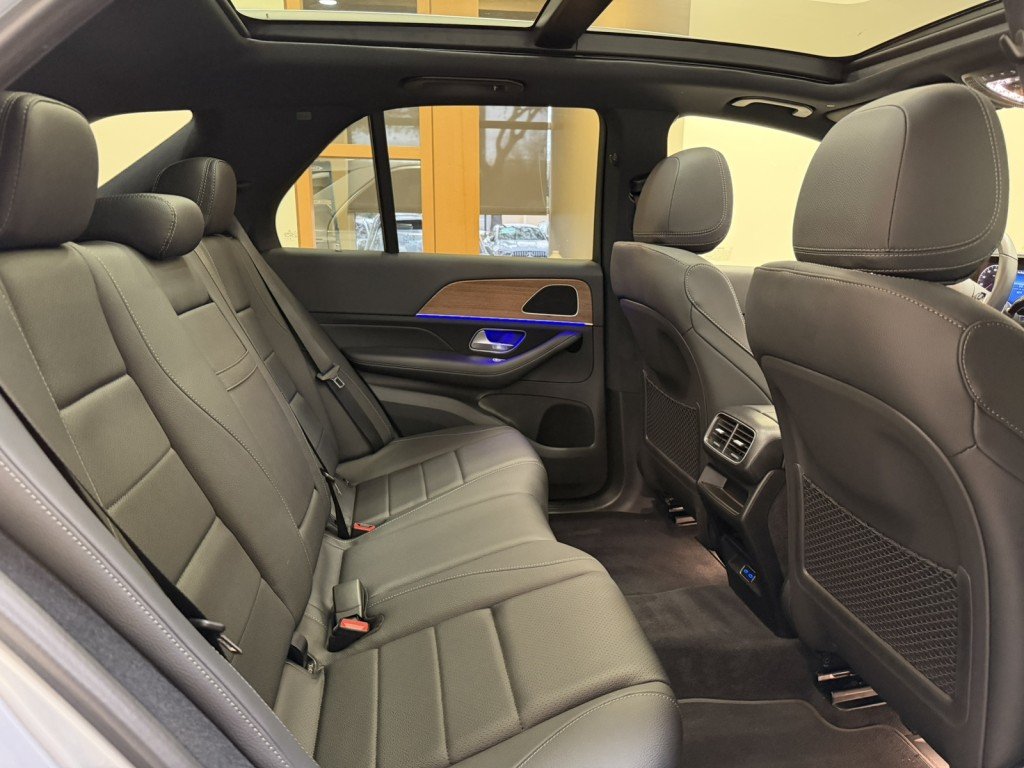 2025 Mercedes-Benz GLE GLE450E - Photo 23