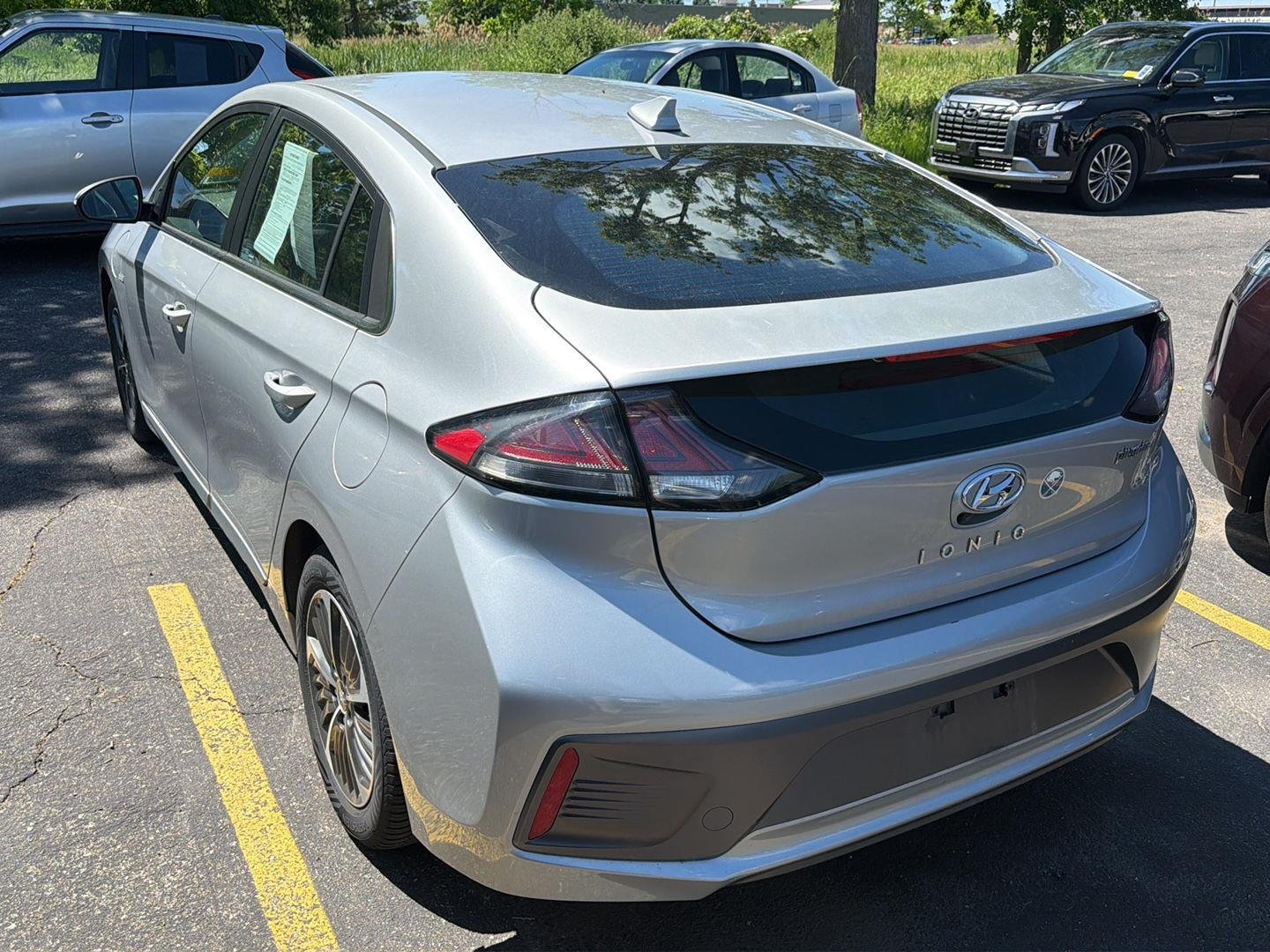 Used 2020 Stellar Silver Hyundai SEL image 4