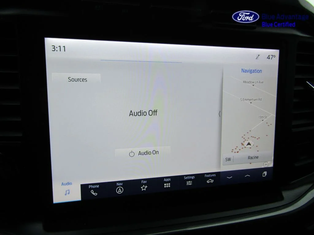 Certified Used 2023 Oxford White Ford XLT image 32