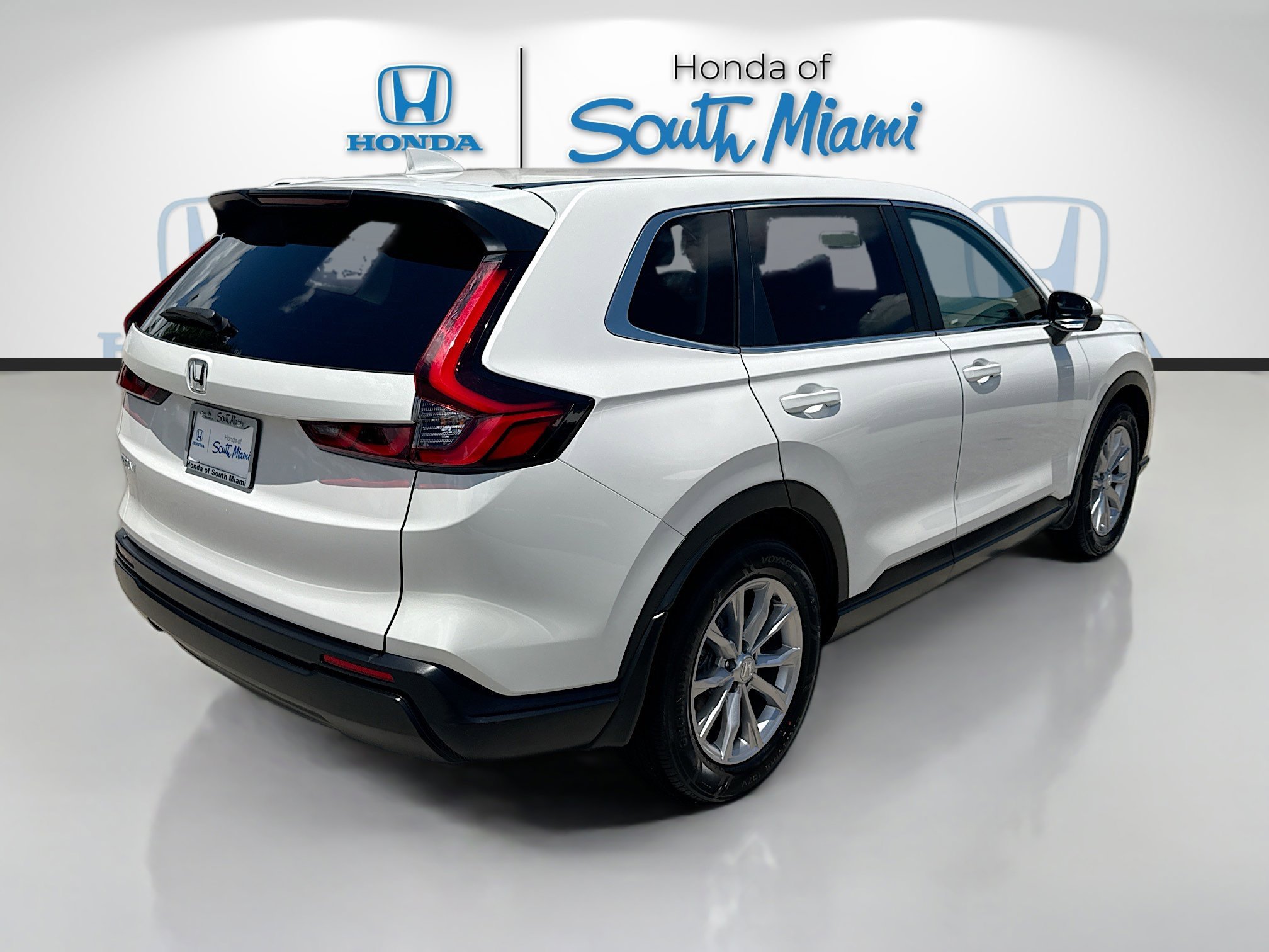 Certified Used 2024 Platinum White Pearl Honda 1.5T 2WD EX image 7