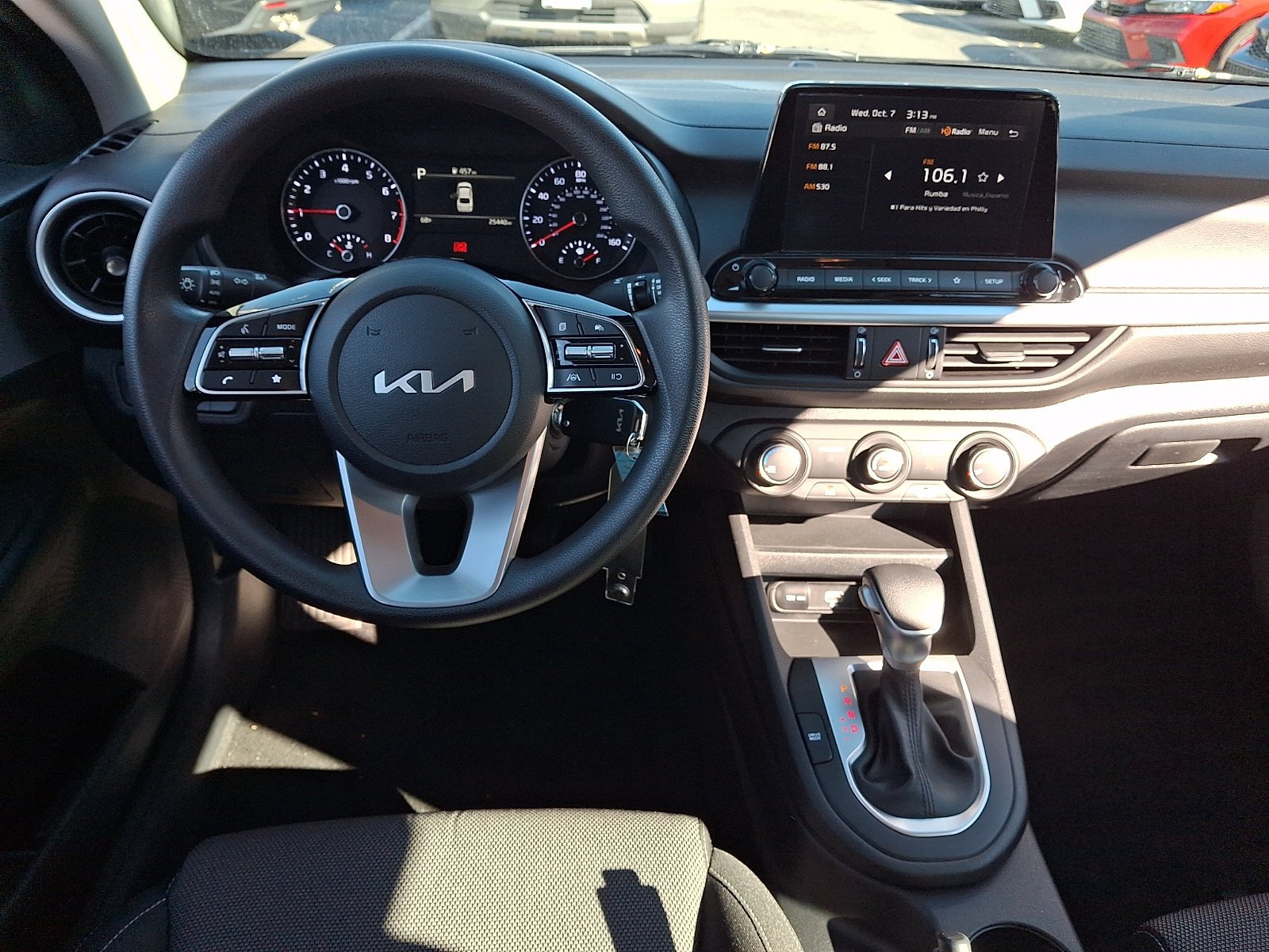 Used 2024 Steel Gray Kia LXS image 10
