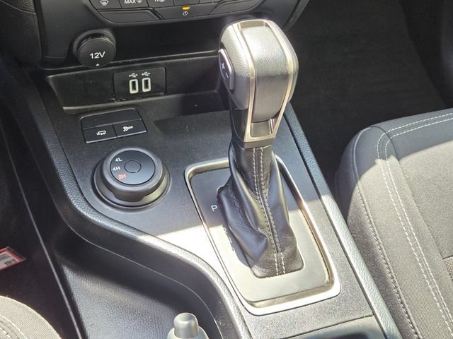 Used 2023 Black Ford XLT image 23