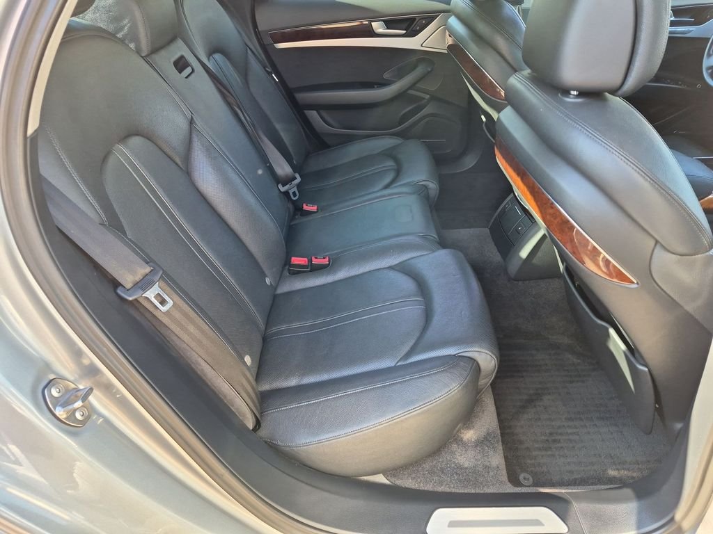 Used 2013  Audi 3.0T image 18