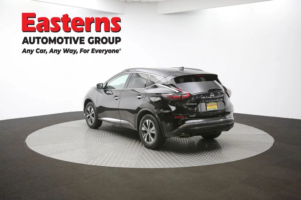 Used 2023 Black Nissan SV image 59