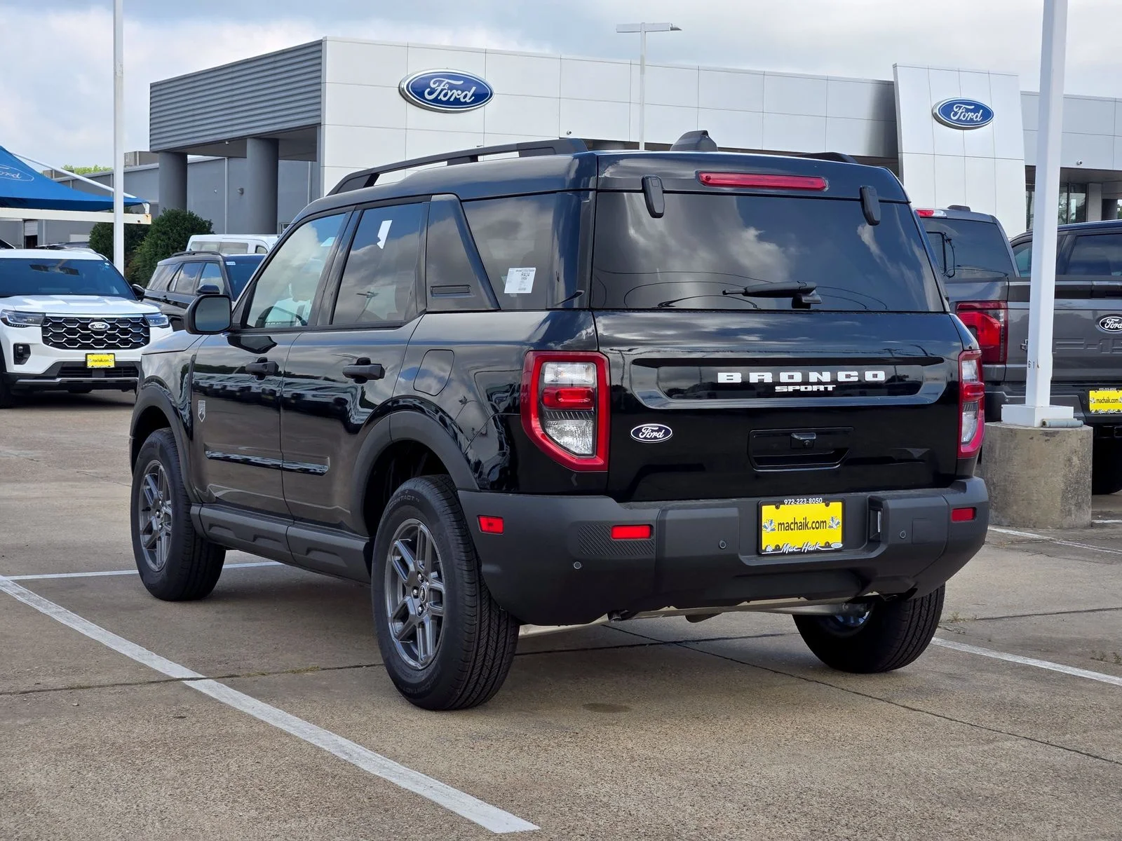 New 2026 Shadow Black Ford Big Bend® image 3