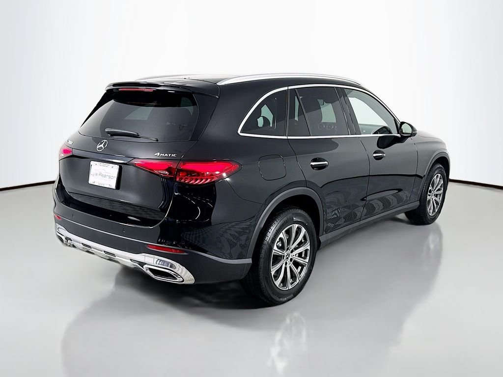 New 2026 Black Mercedes-Benz GLC 300 image 9
