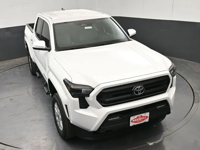 New 2026 Ice Cap Toyota  SR5 image 25
