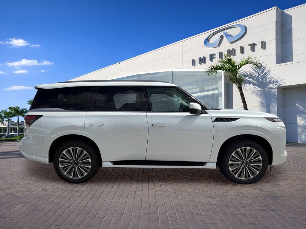 New 2027 RADIANT WHITE INFINITI Luxe 4WD image 8
