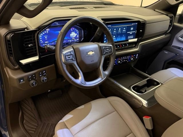 Used 2024 Lakeshore Blue Metallic Chevrolet LTZ image 26