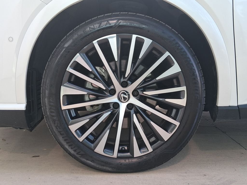 Certified Used 2024 White Lexus 350 Premium Plus image 25