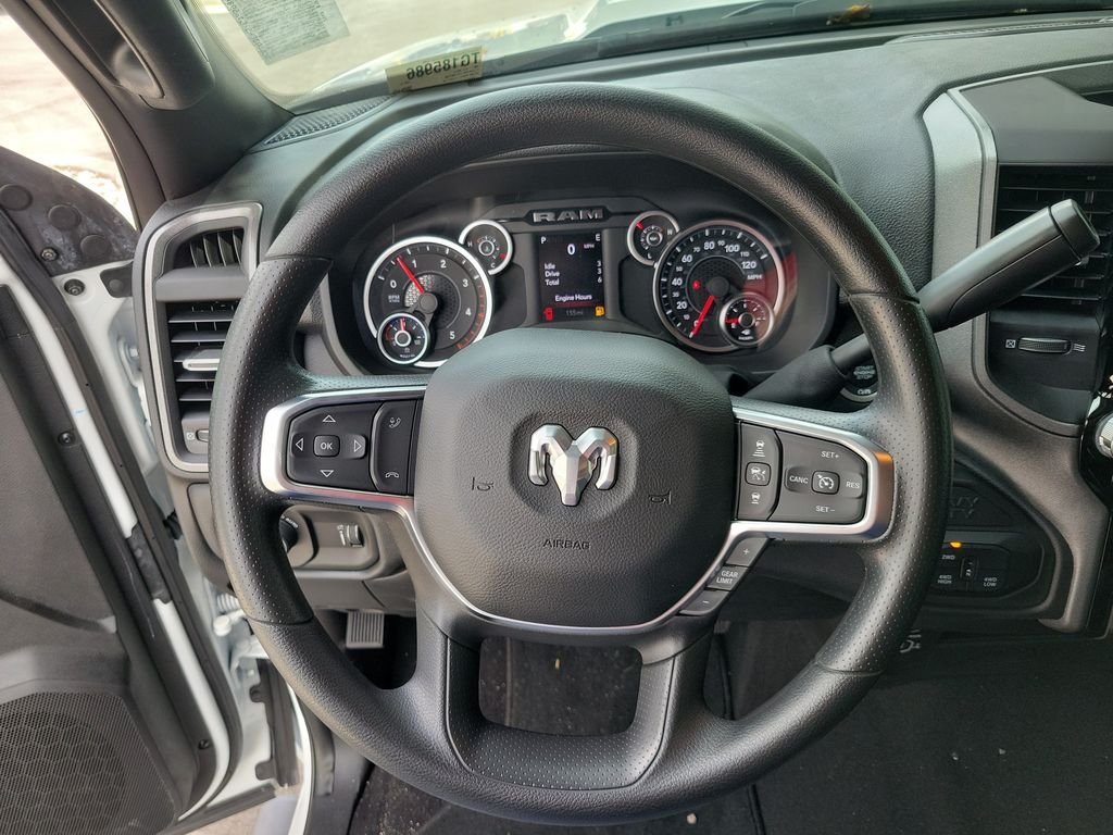 2026 RAM 3500 Tradesman - Photo 12