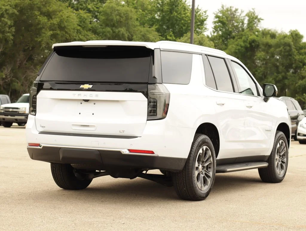 New 2026 Summit White Chevrolet LT image 7