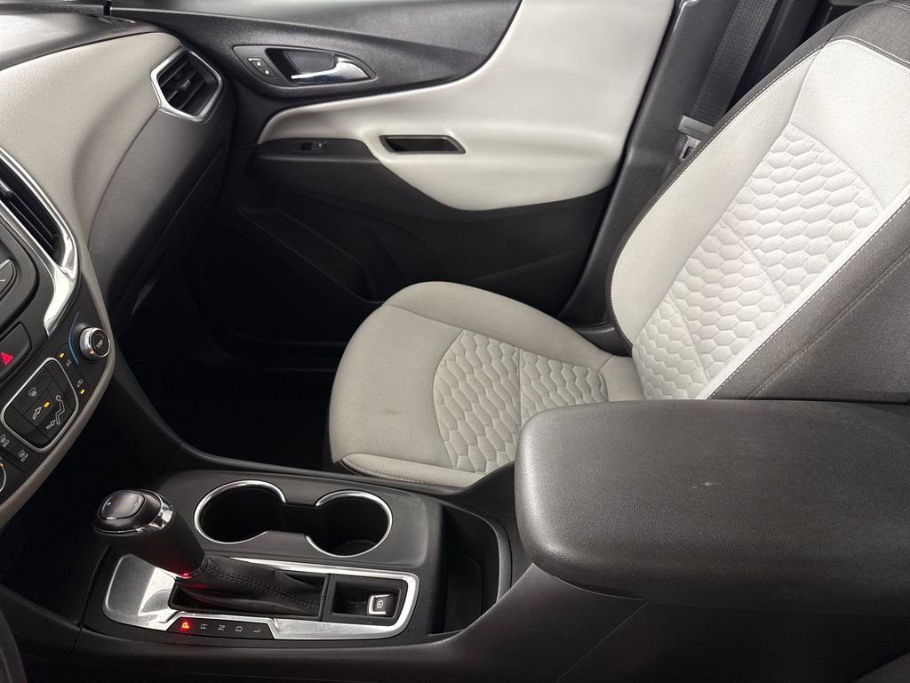 2020 Chevrolet Equinox LT - Photo 19