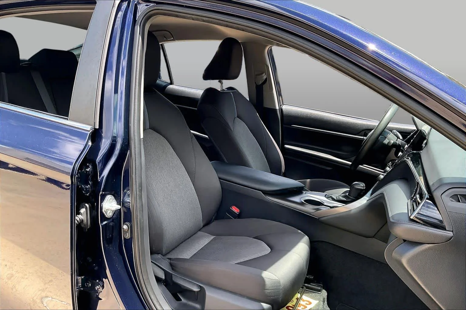Used 2021 Blueprint Toyota LE image 9