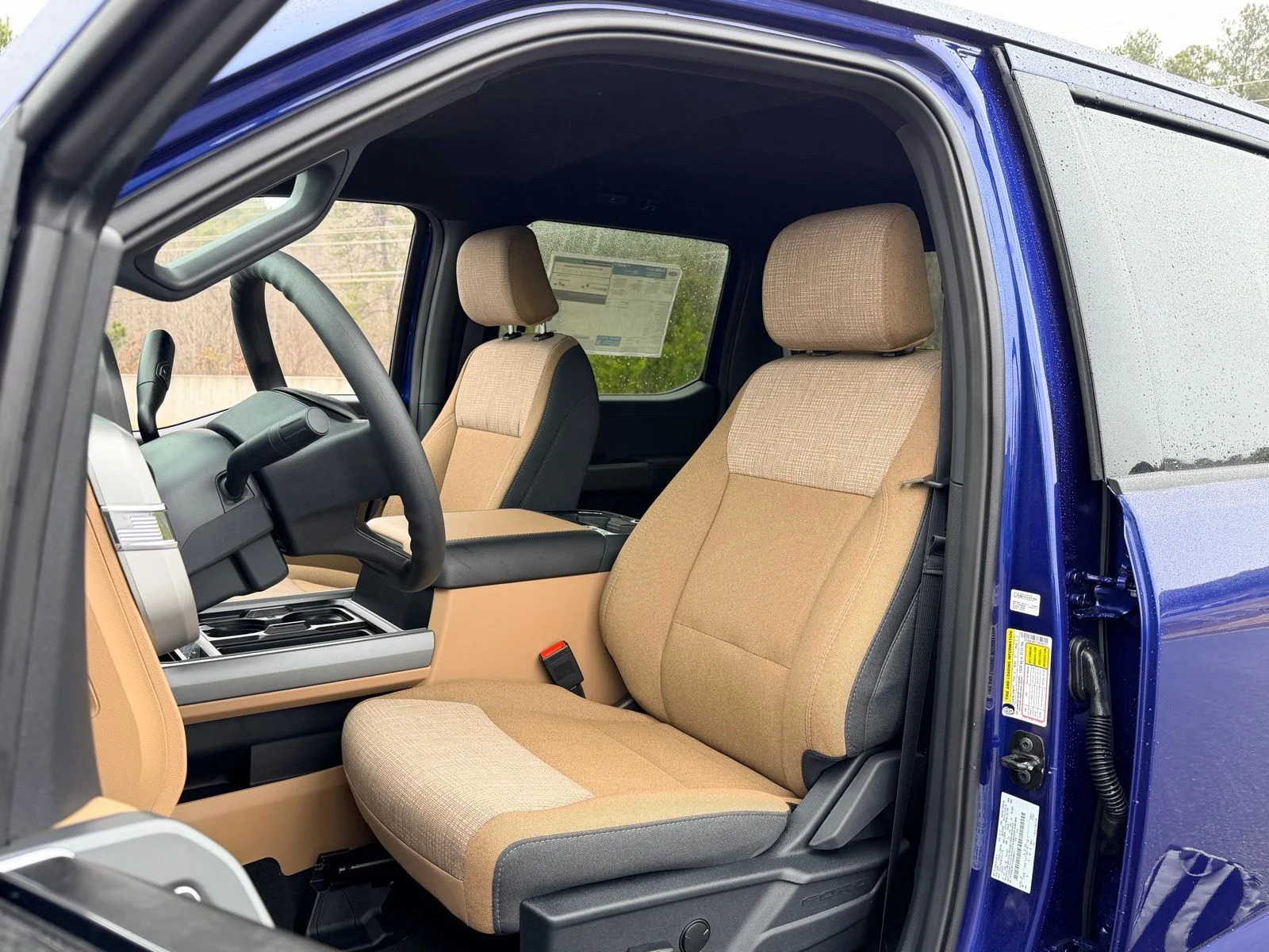 New 2026 Blue Ford XLT image 15