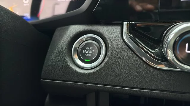 Used 2025 Black Chevrolet Trail Boss image 28