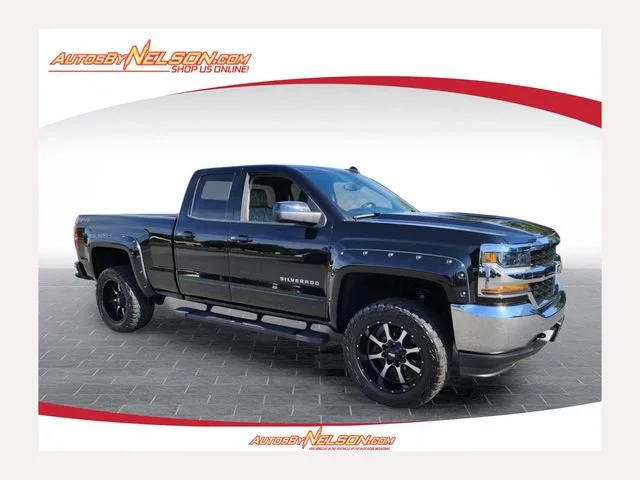 Used 2019 BLACK Chevrolet LT image 1