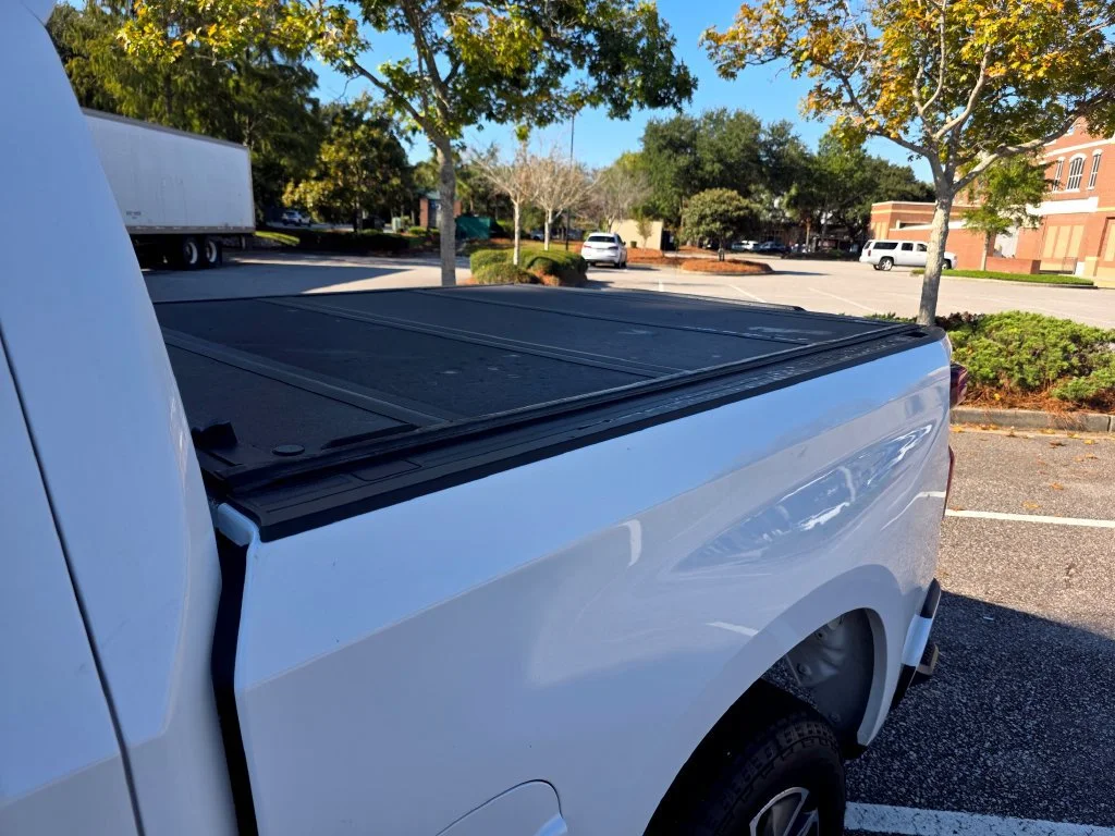 Used 2023 SUMMIT WHITE Chevrolet RST image 33