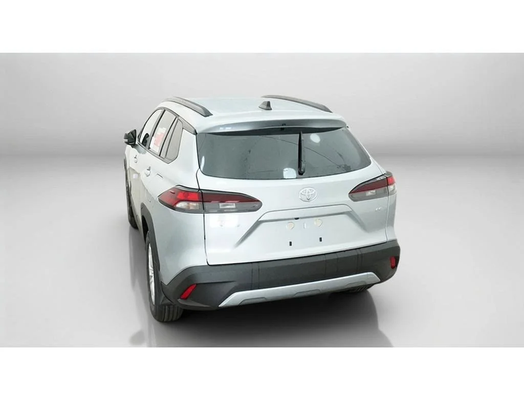 New 2026 Sonic Silver Toyota LE image 6