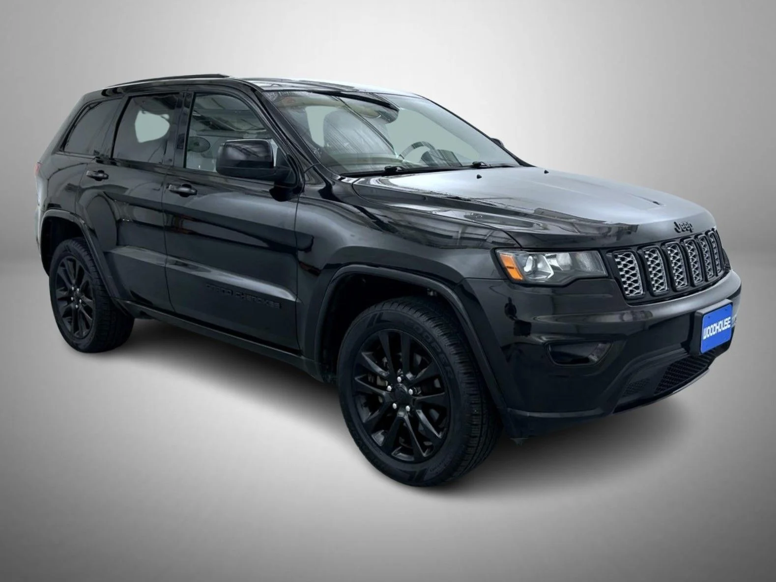 Used 2019 Black Jeep Altitude image 3