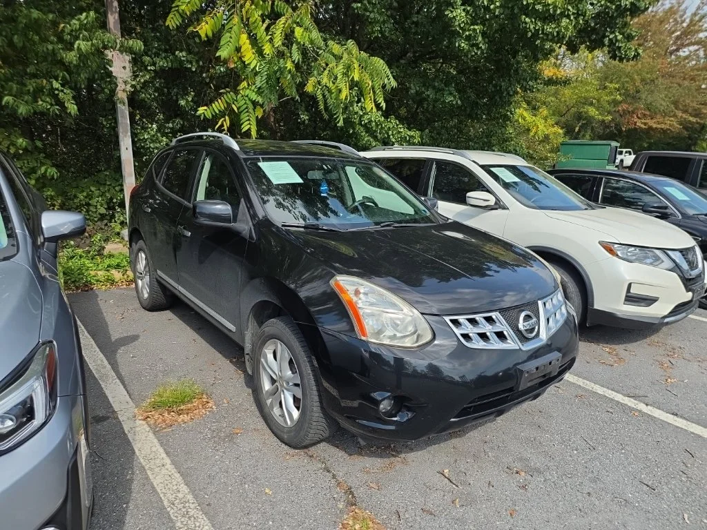 Used 2013 Nissan Rogue SV with VIN JN8AS5MT2DW010701 for sale in Harrisonburg, VA