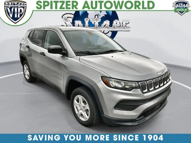 Used 2022 Silver Jeep Sport image 1