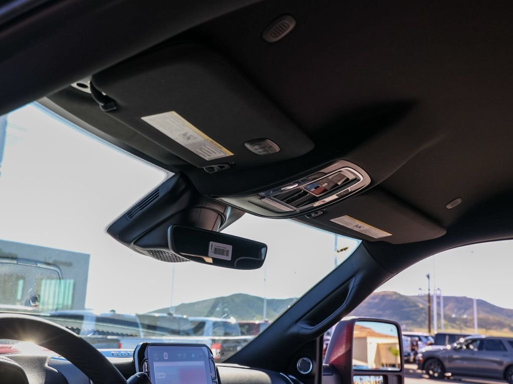 New 2026 Molten Red Pearl-Coat Exterior Paint RAM Laramie image 12