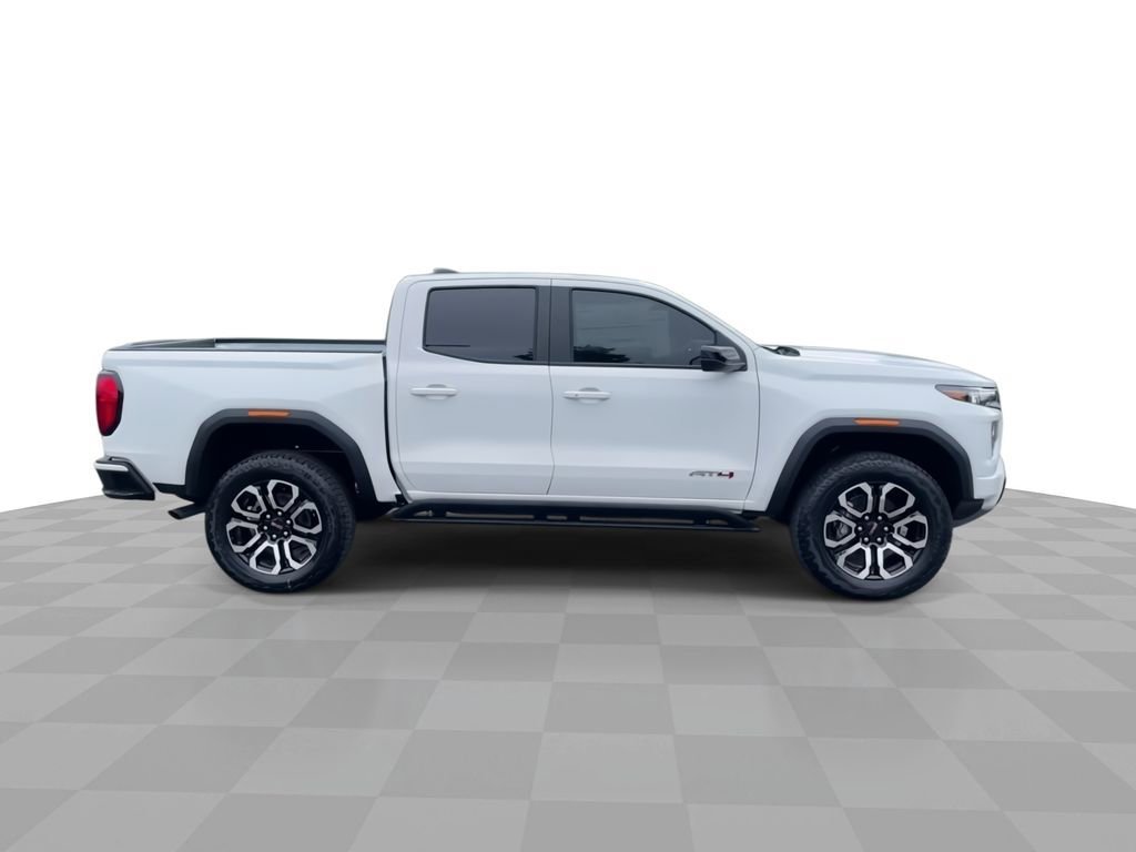 2025 GMC Canyon AT4 - Photo 9