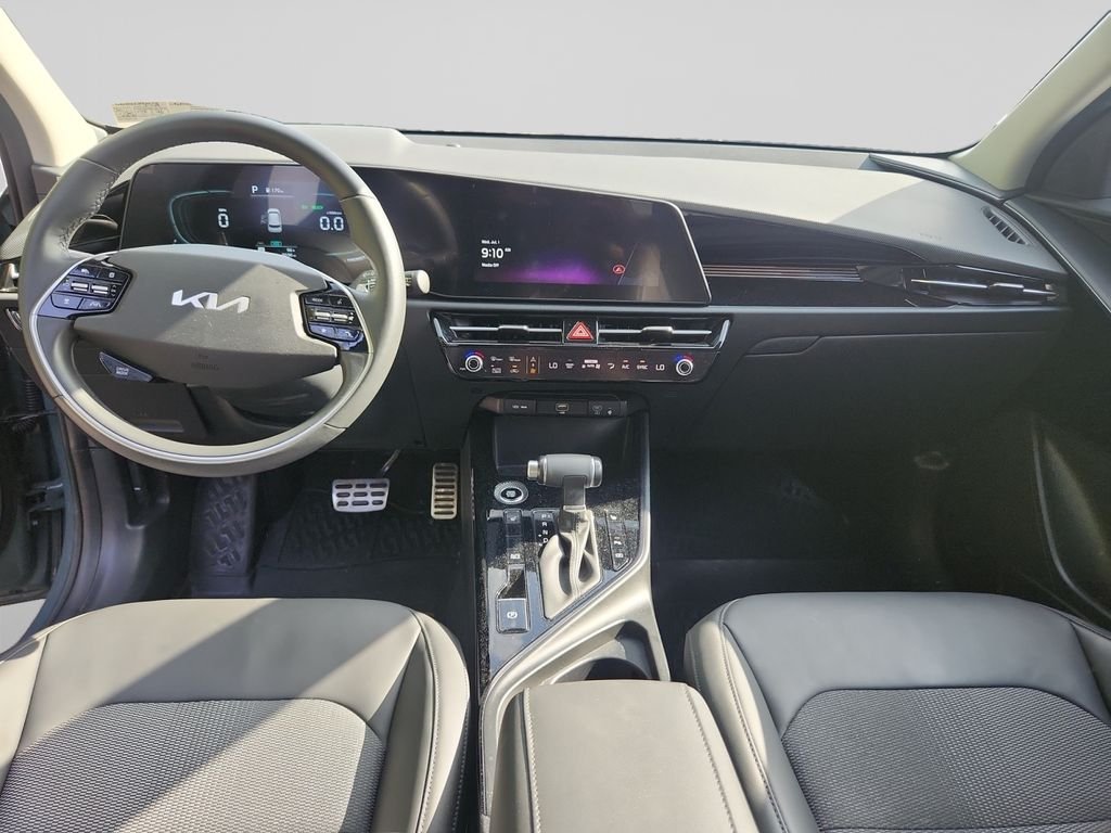 Certified Used 2023 Green Kia EX Touring image 12