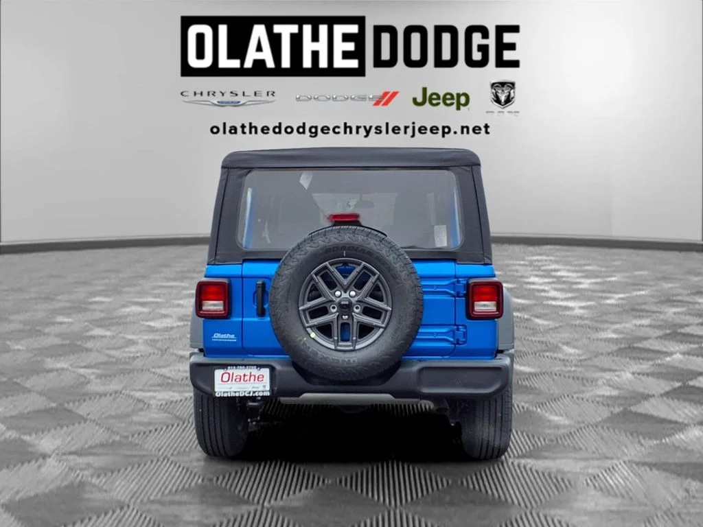 New 2026 Hydro Blue Pearl-Coat Exterior Paint Jeep Sport image 26